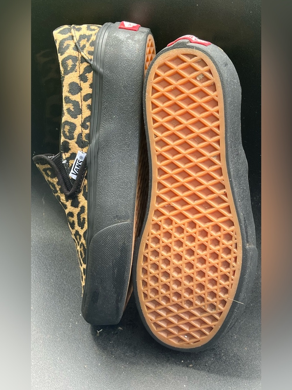 Vans Leopard Print Slip-On Loafers - Black & Tan size 6 - Picture 5 of 7